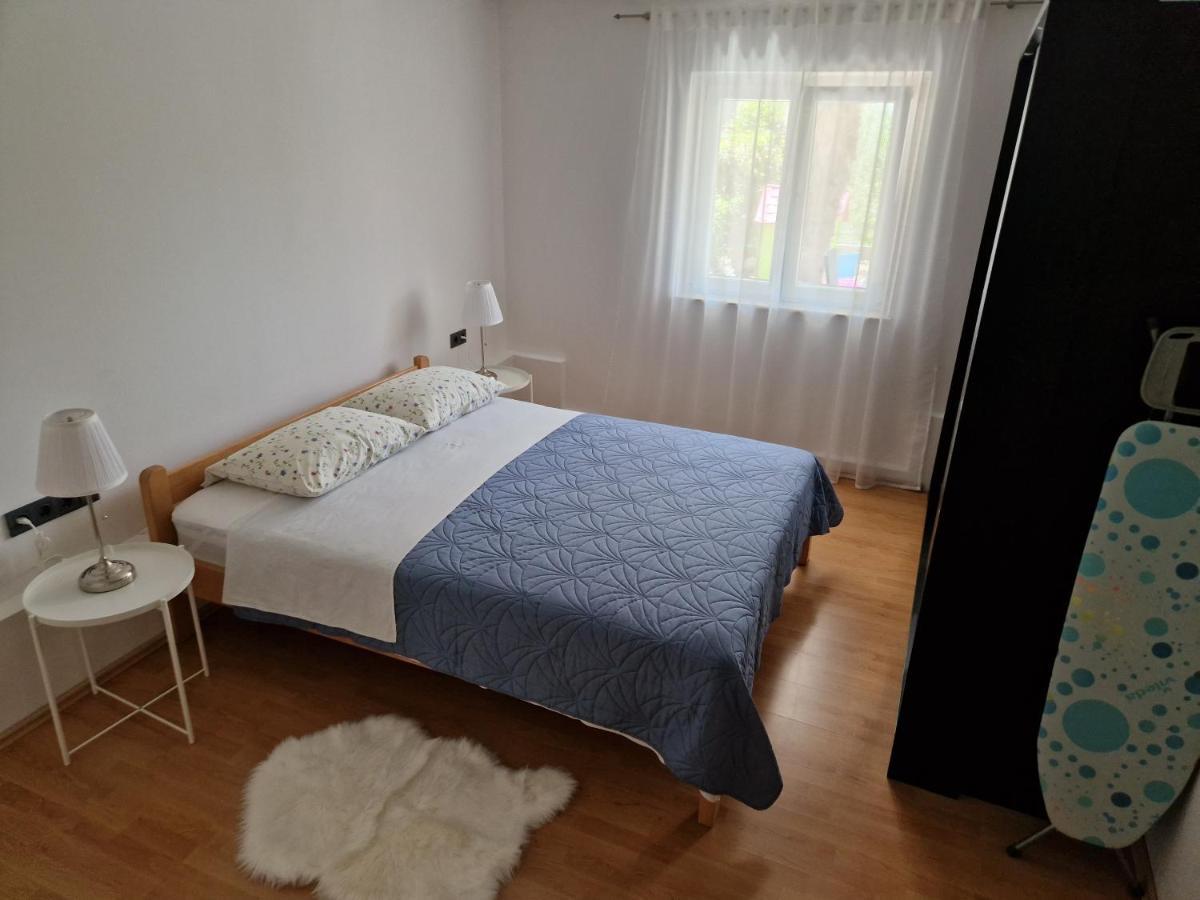 Apartman Jurjevic Krk Town Exterior photo